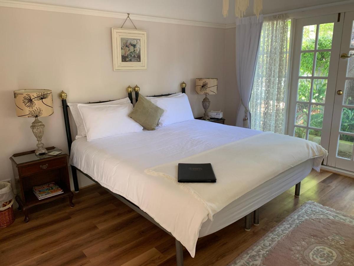 Rosebridge House Bed & Breakfast Adult Retreat Gooseberry Hill Eksteriør billede