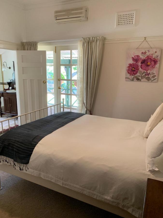Rosebridge House Bed & Breakfast Adult Retreat Gooseberry Hill Eksteriør billede