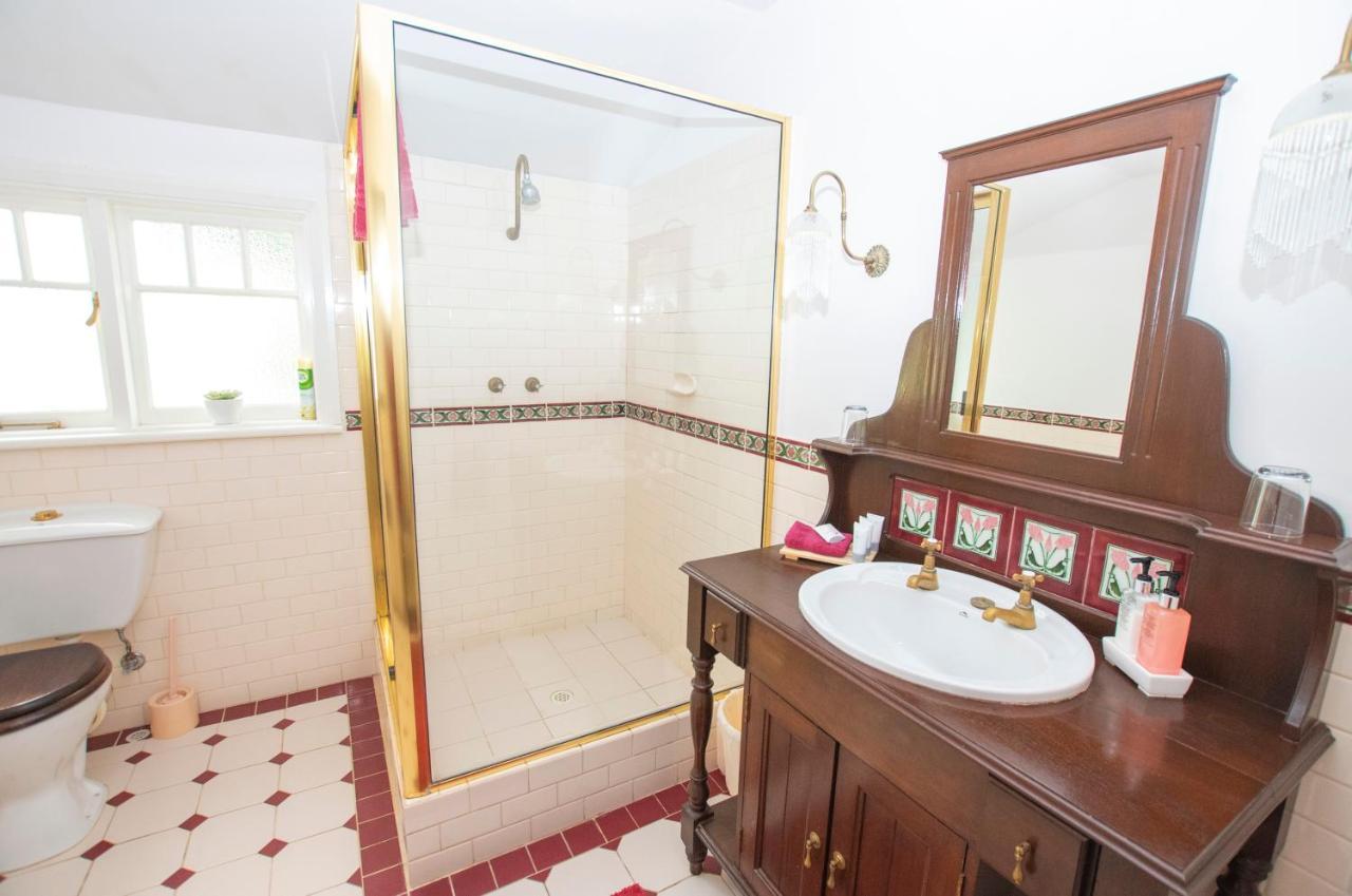 Rosebridge House Bed & Breakfast Adult Retreat Gooseberry Hill Eksteriør billede
