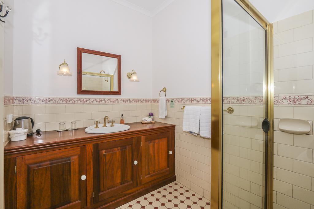 Rosebridge House Bed & Breakfast Adult Retreat Gooseberry Hill Eksteriør billede