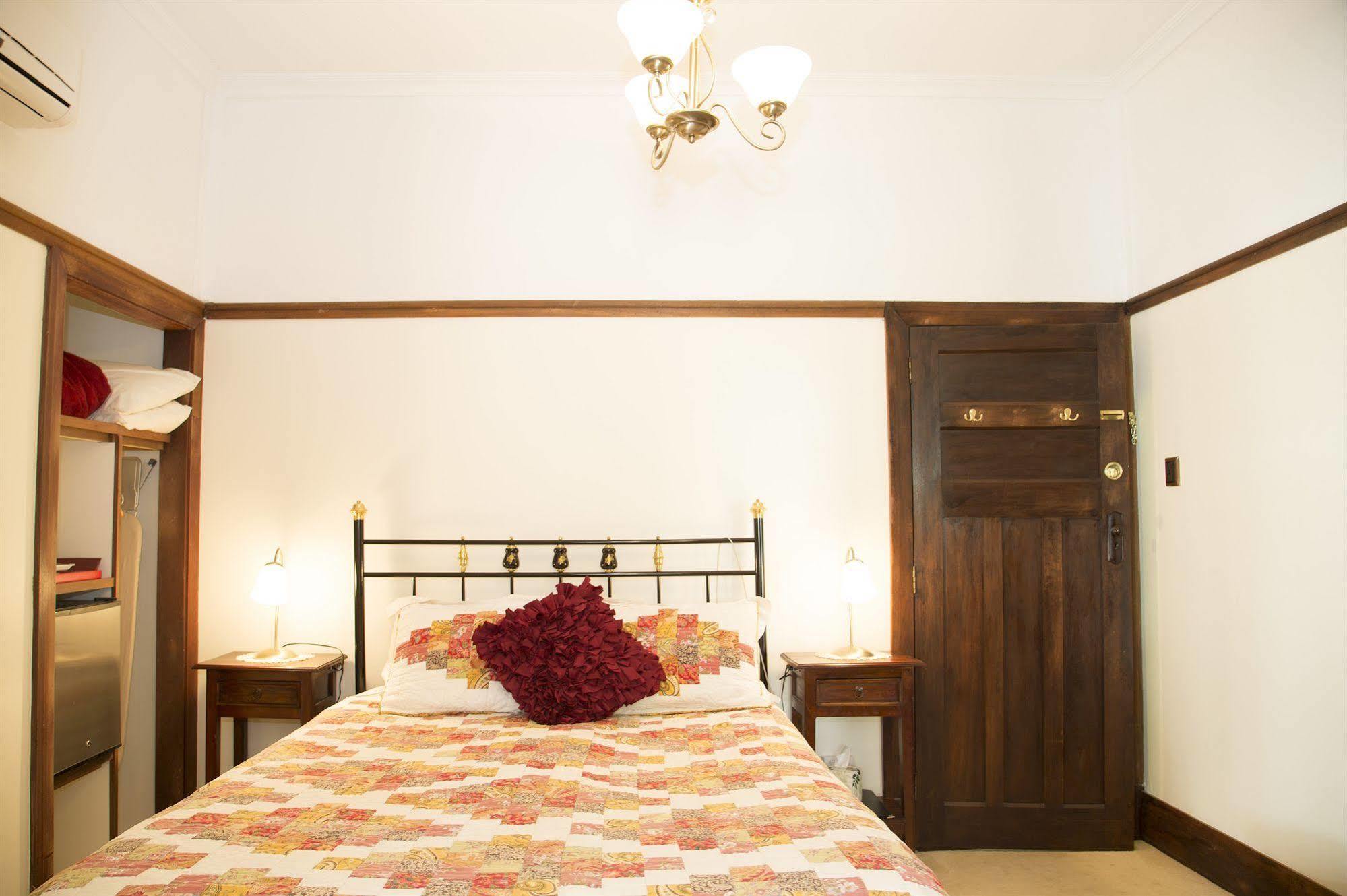 Rosebridge House Bed & Breakfast Adult Retreat Gooseberry Hill Eksteriør billede